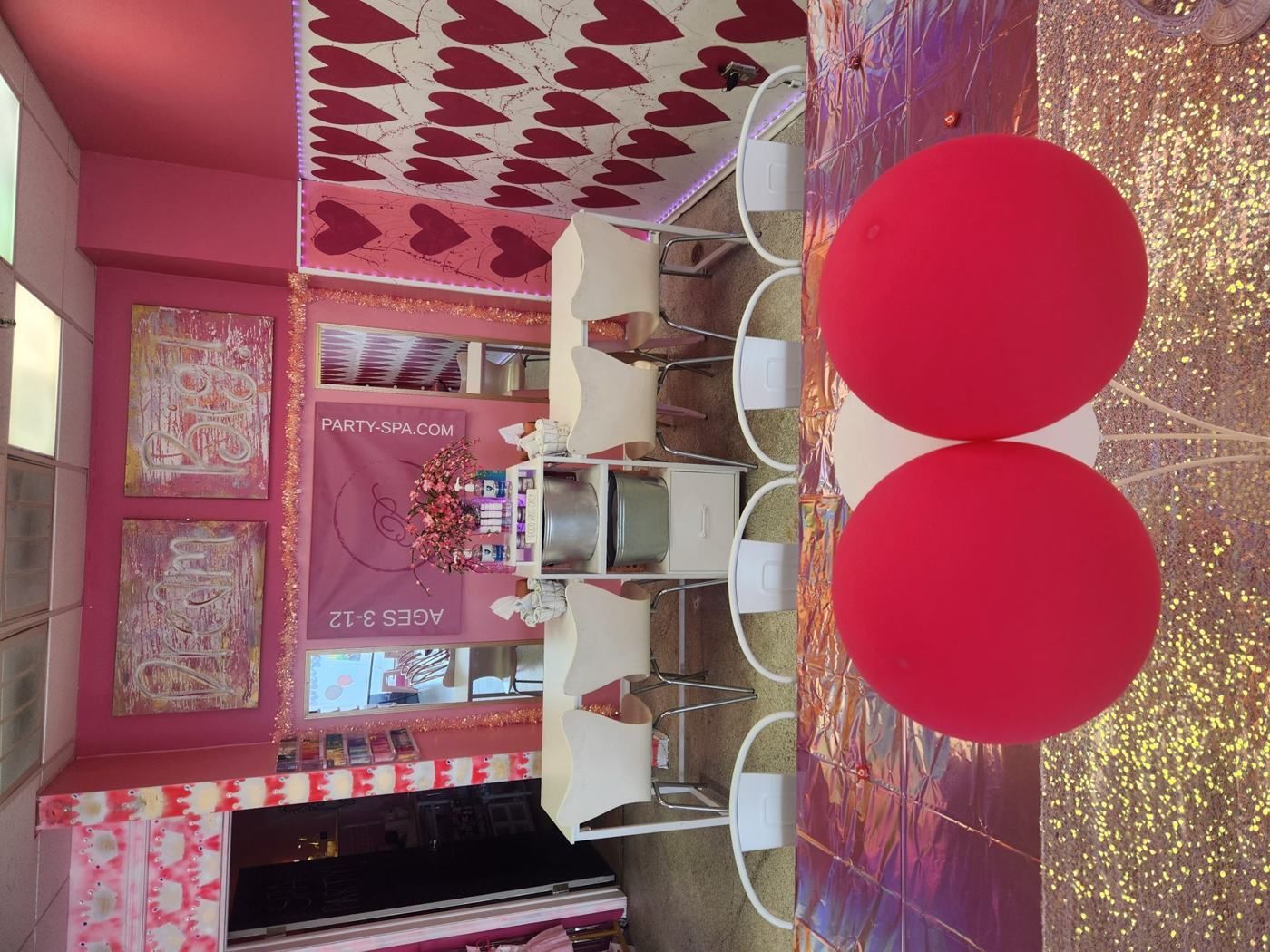 Glitter party table